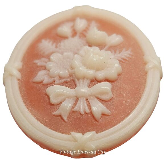 Raised Bouquet Flowers Brooch Framed Cameo Oval Shaped Vtg Floral Pin Revival - Picture 3 of 7